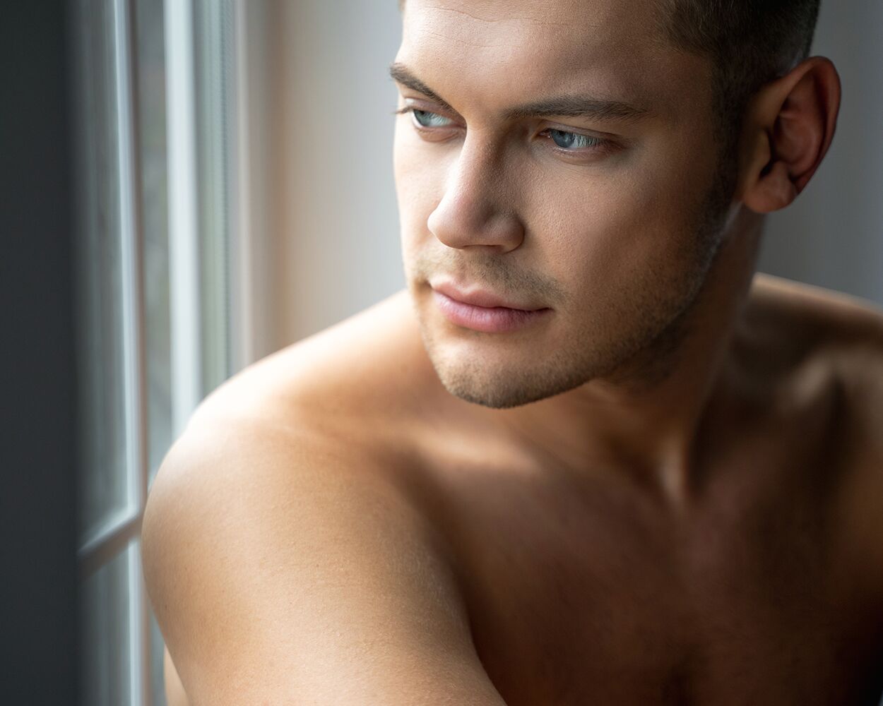 Introverted gay man